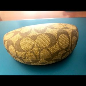 COACH CASE Donated 🙌🏼